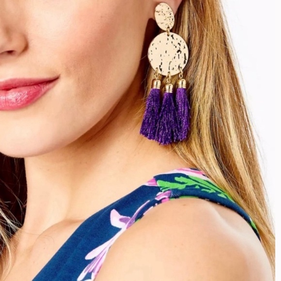 LILLY PULITZER EARRINGS-NWT PURPLE TASSEL “MERMAID GROTTO” GOLD  ⭐️PIERCED POST - Picture 6 of 7
